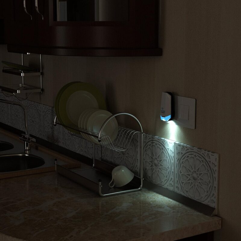 Plug-in Pest Repellent - Image 2